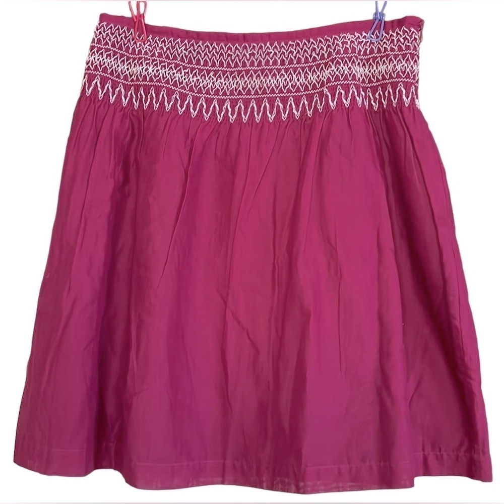 AXCESS By Liz Claiborne Raspberry/White Smocked Waist Flare Skirt, Sz 10, GUC.